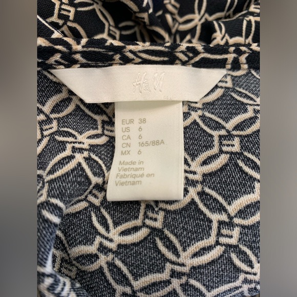 H&M - Picture 7 of 12